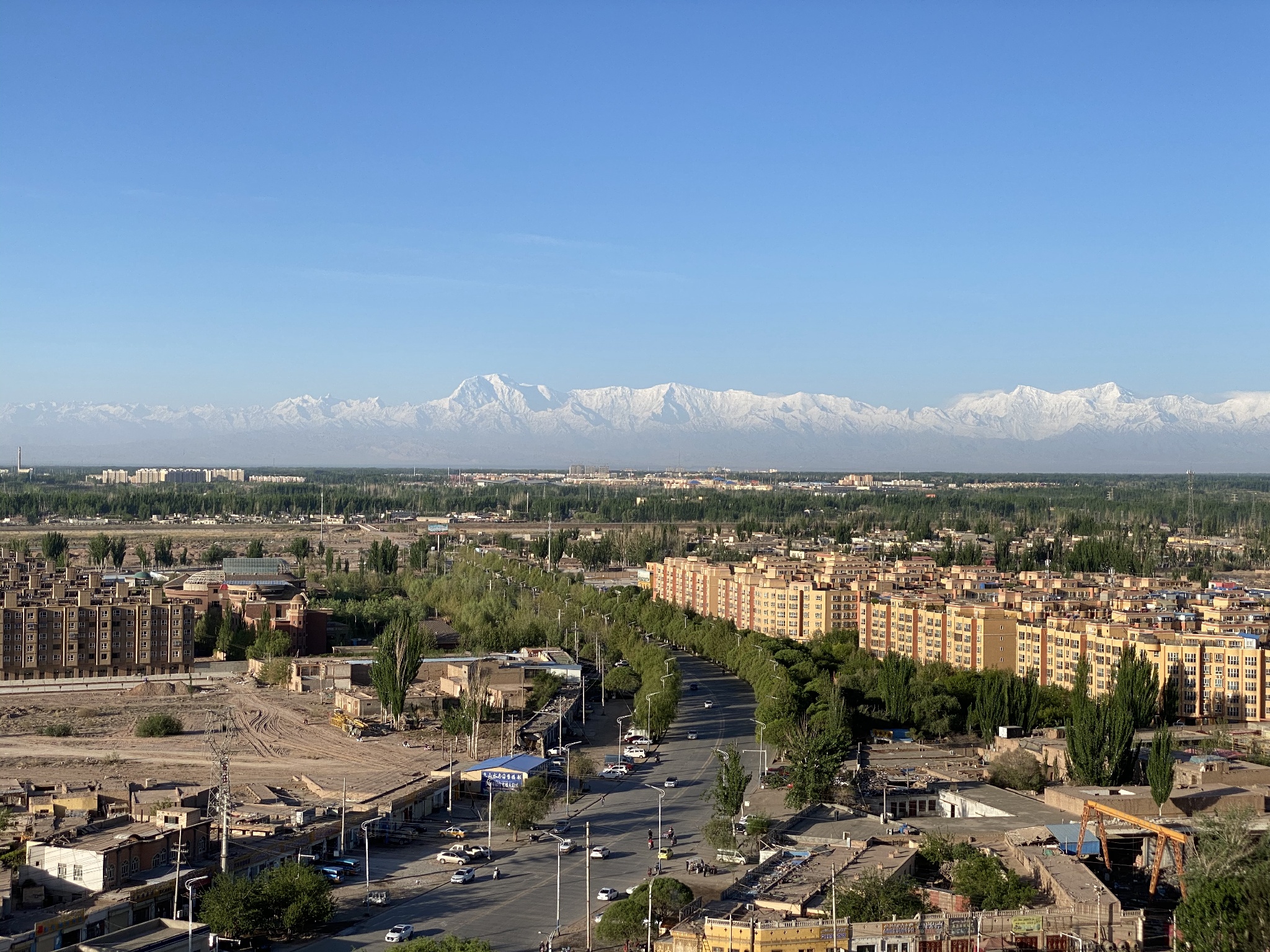 The Editorial - Kunlun mountains