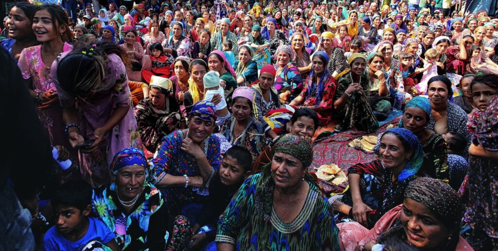 Group of gypsy women